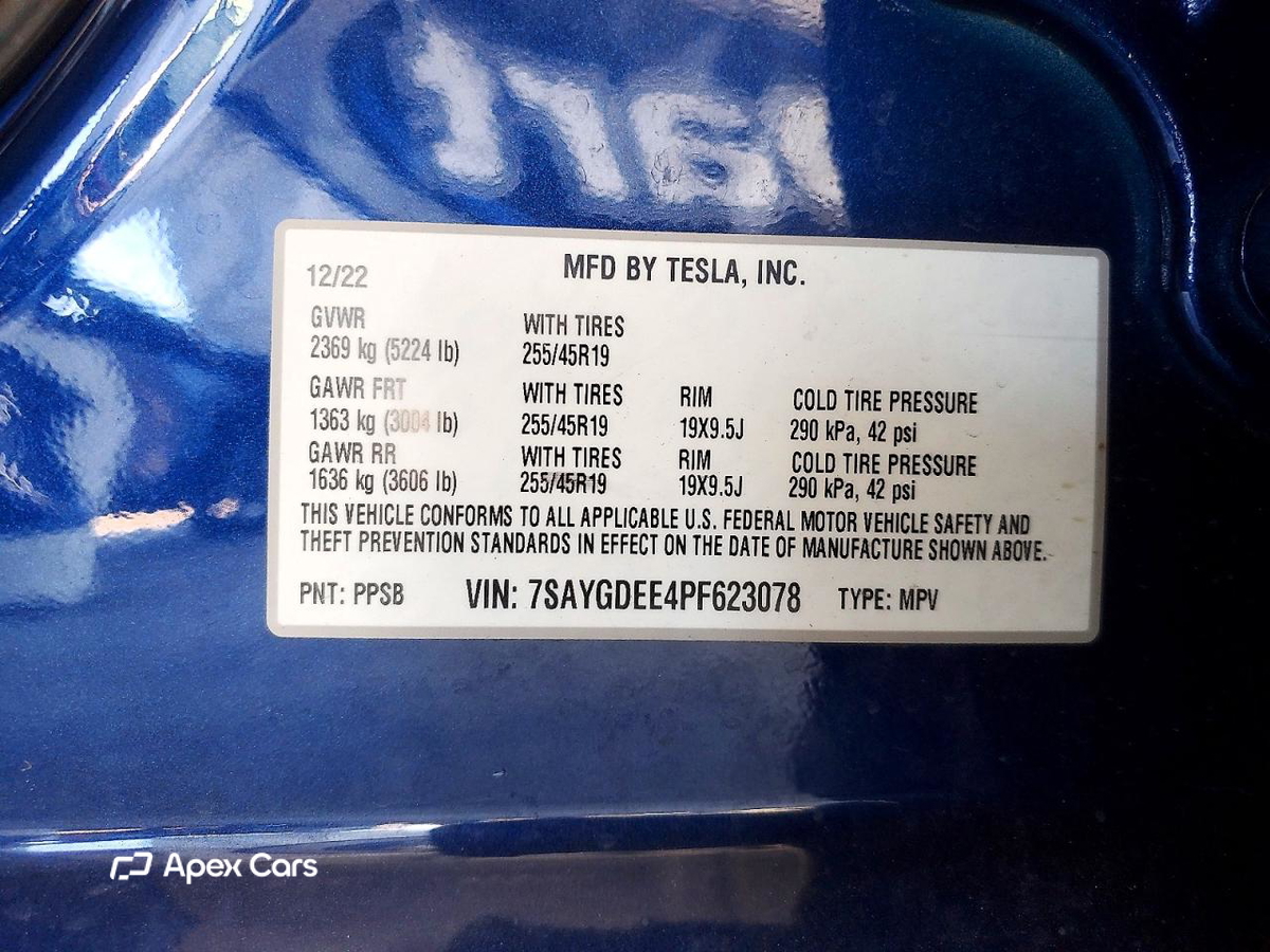 Tesla Model Y 2023