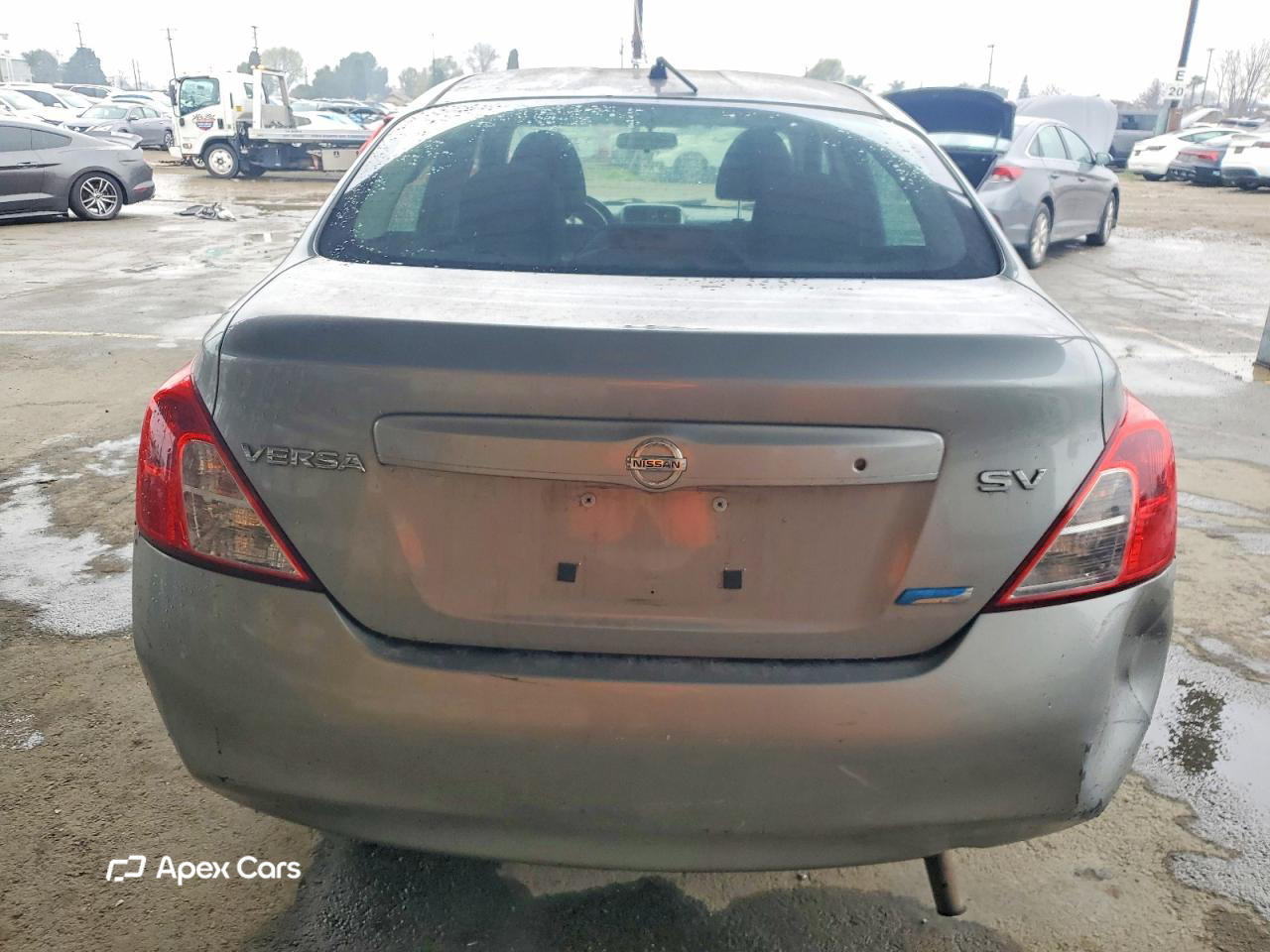 Nissan Versa 2012