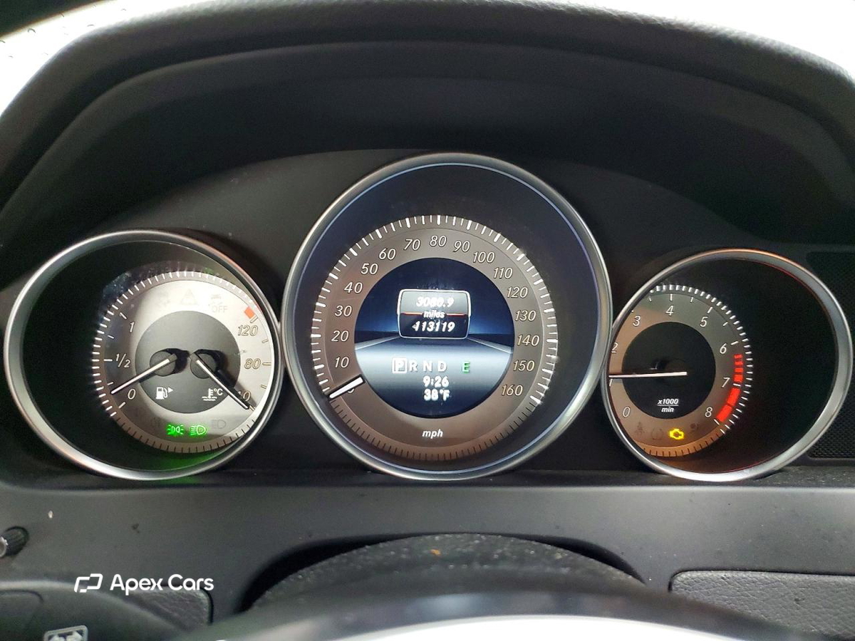 Mercedes-Benz  2014