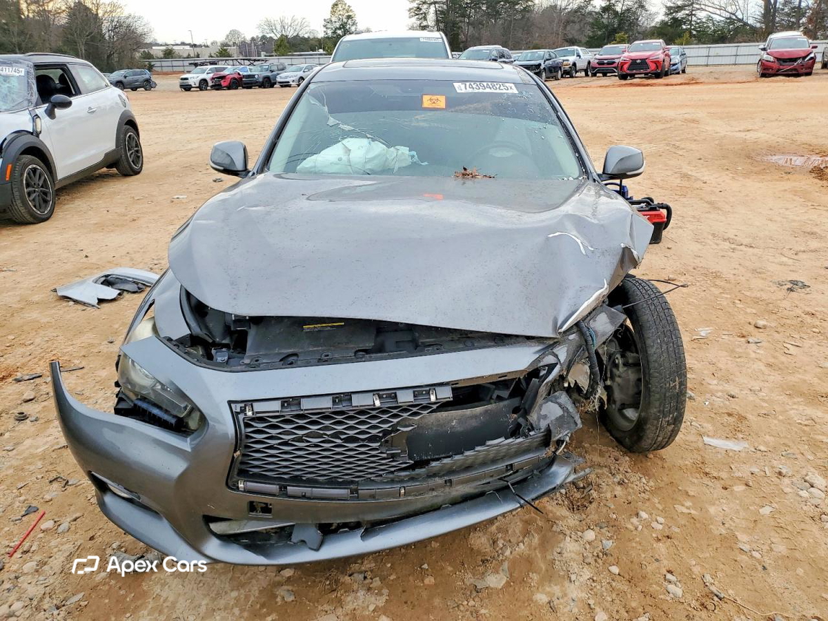 Infiniti Q50 2017