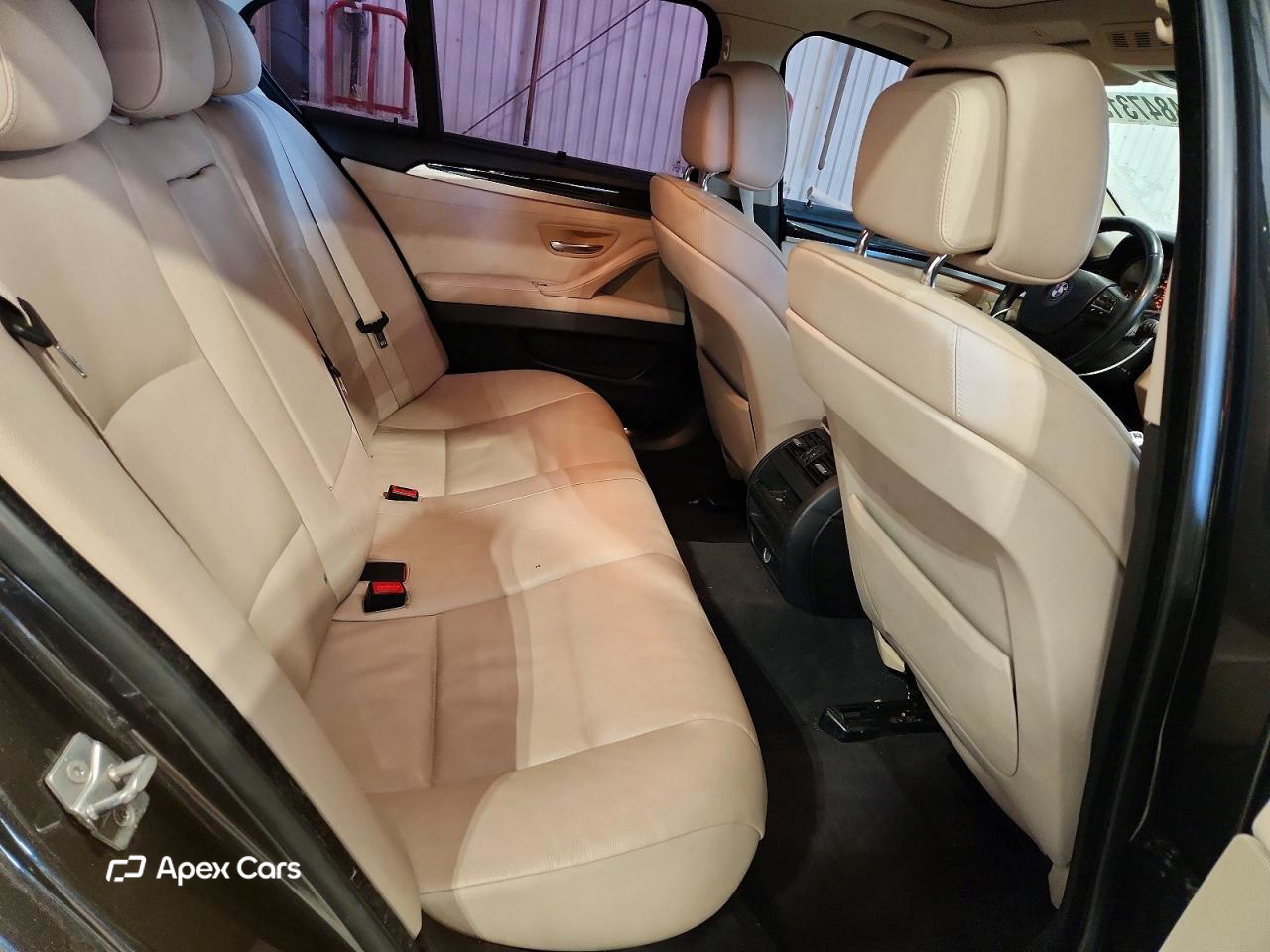 BMW Series 5 2011