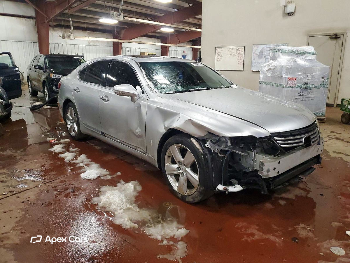 Lexus LS 2011