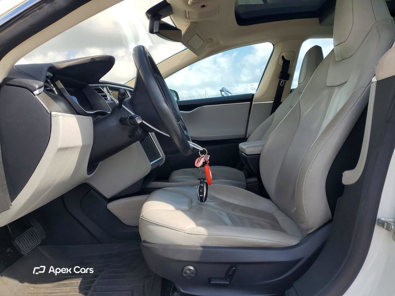 Tesla Model S 2014