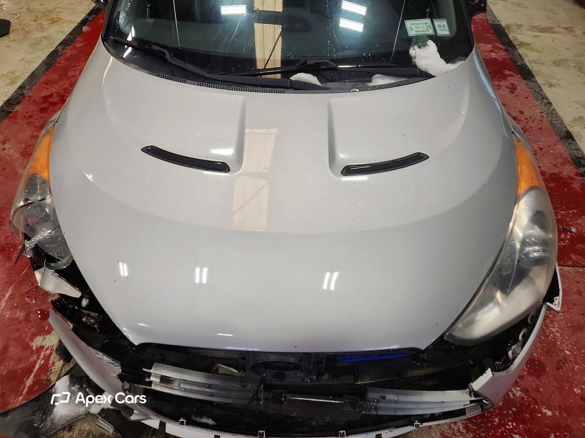 Hyundai Veloster 2013
