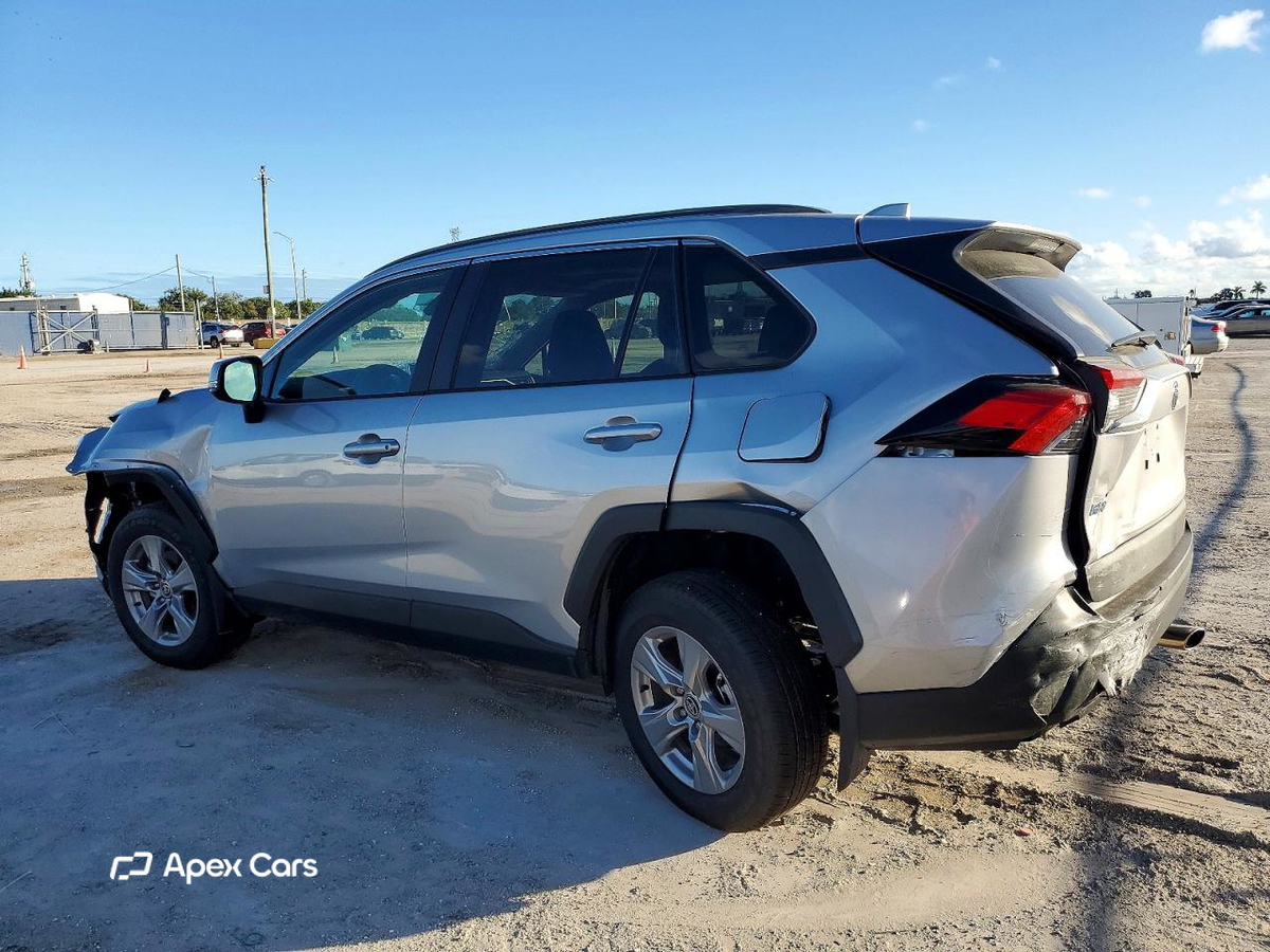 Toyota RAV 4 2025