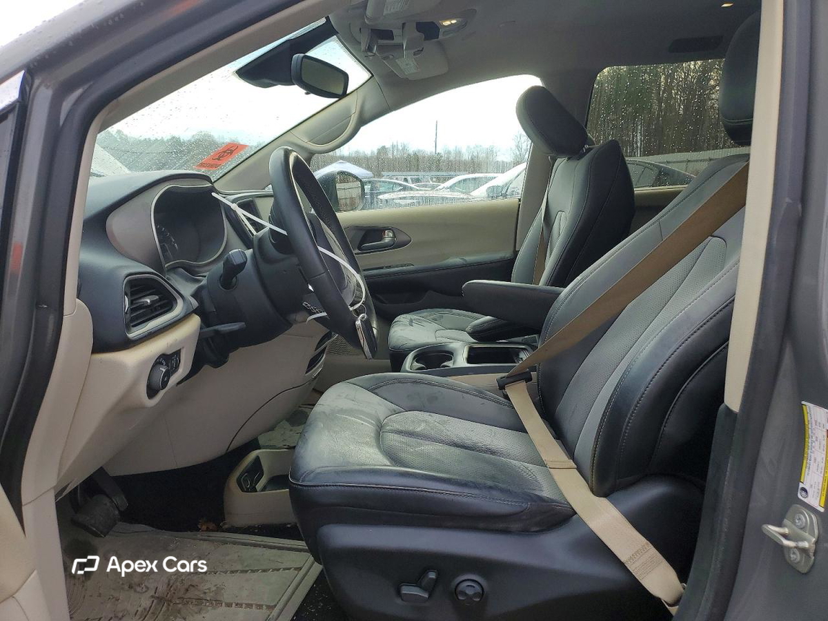 Chrysler Pacifica 2023
