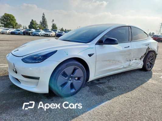 Tesla Model 3 2023 - Image 1 of 13