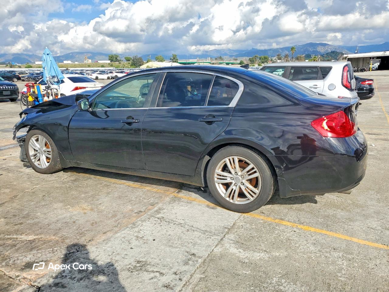 Infiniti G 2013
