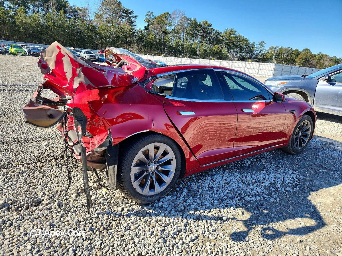 Tesla Model S 2018