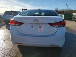 Hyundai Elantra 2012