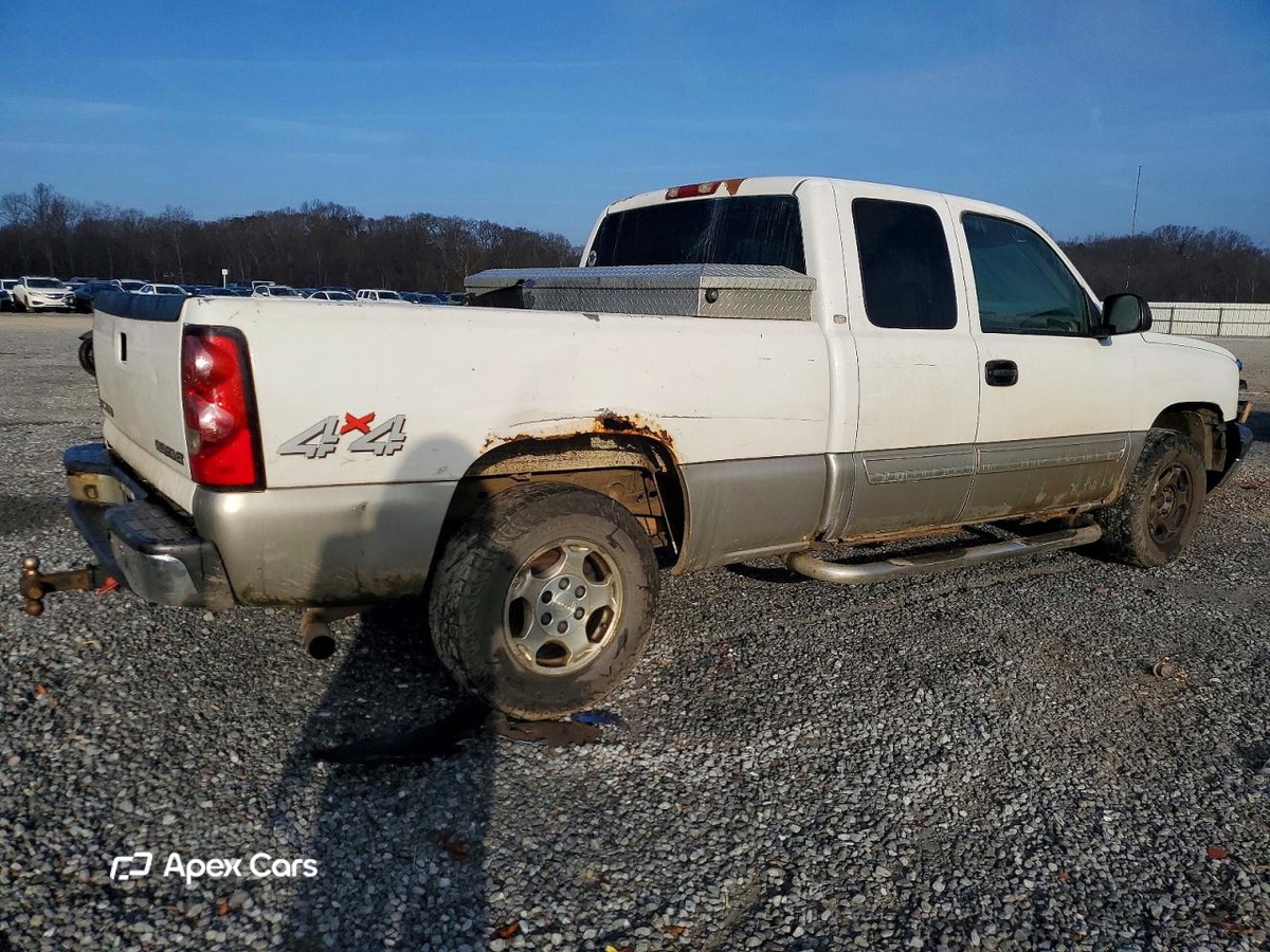 Chevrolet Silverado 2004