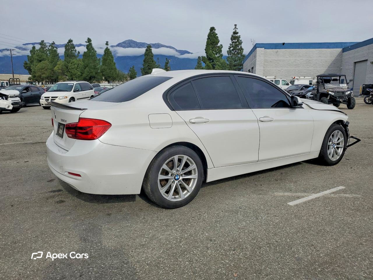 BMW Series 3 2017