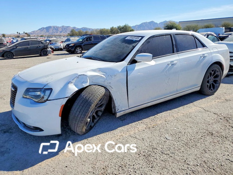Chrysler 300 2019 - Zdjęcie 1 z 13