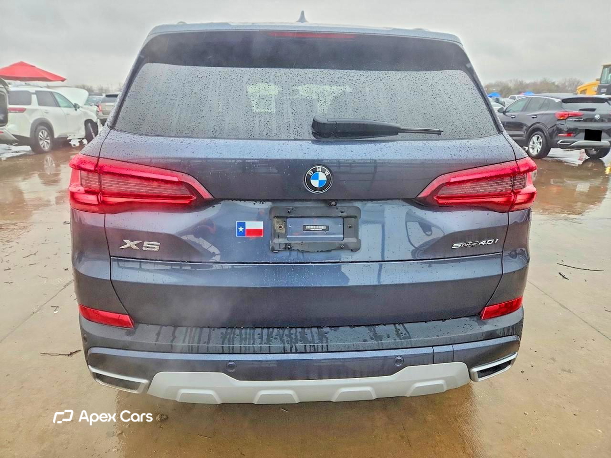 BMW X5 2021