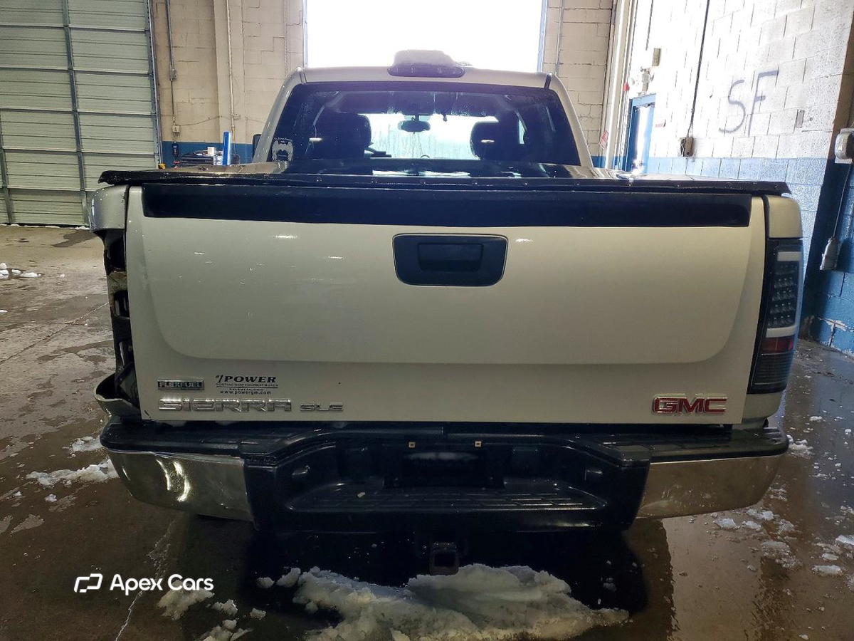 GMC Sierra 2010