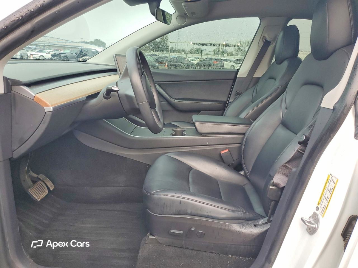 Tesla Model Y 2020