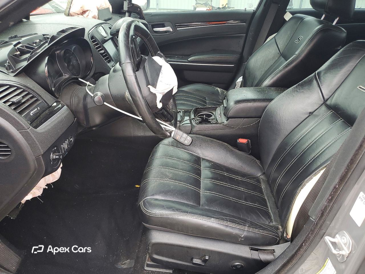 Chrysler 300 2019