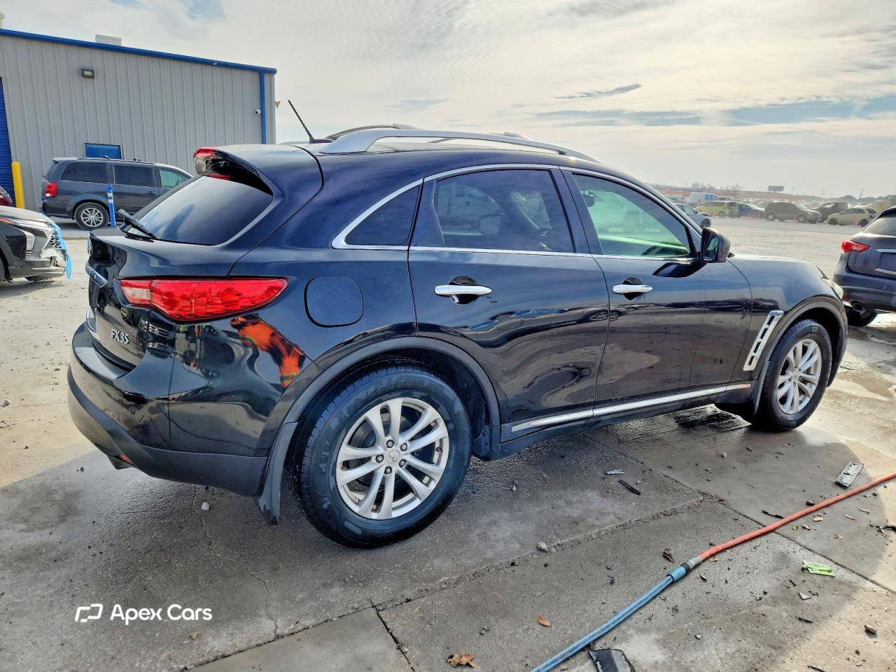 Infiniti FX 2012