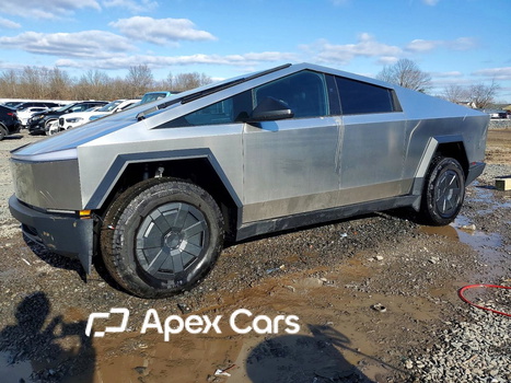 Tesla Cybertruck 2025 - Image 1 of 13