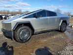 Tesla Cybertruck 2025