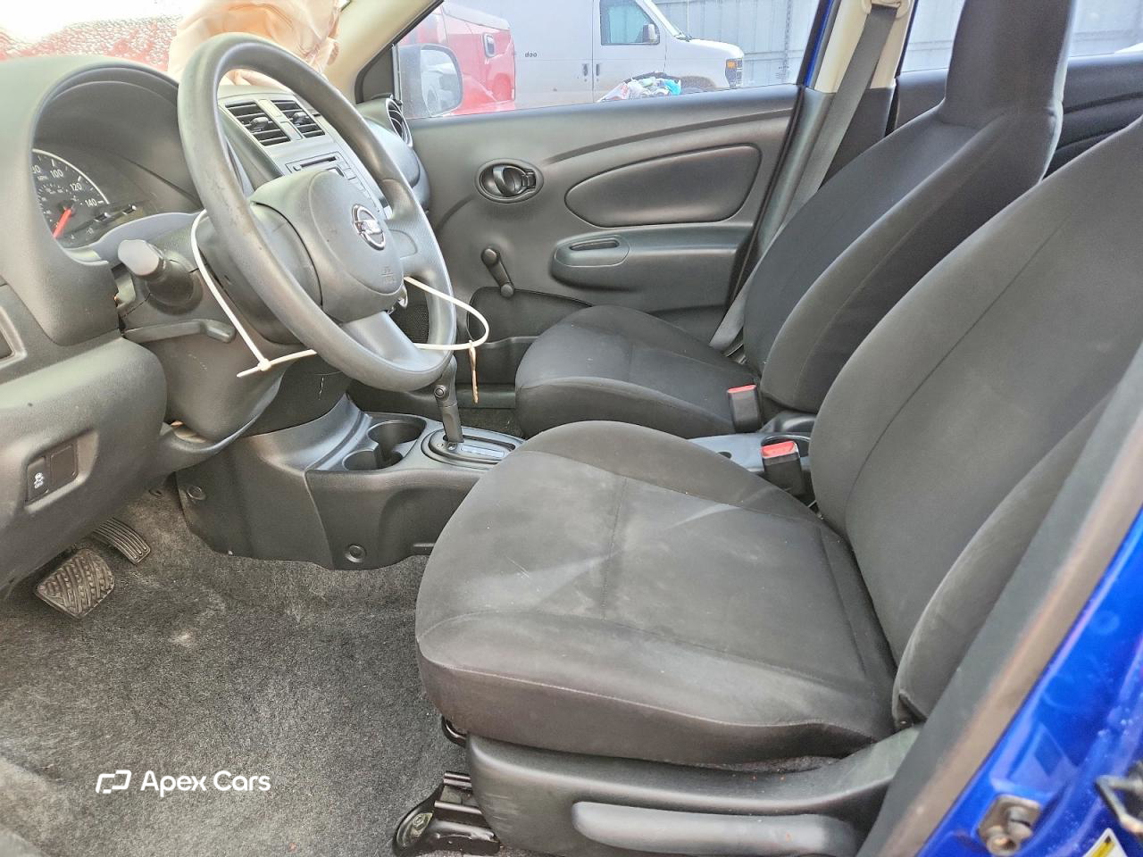 Nissan Versa 2012