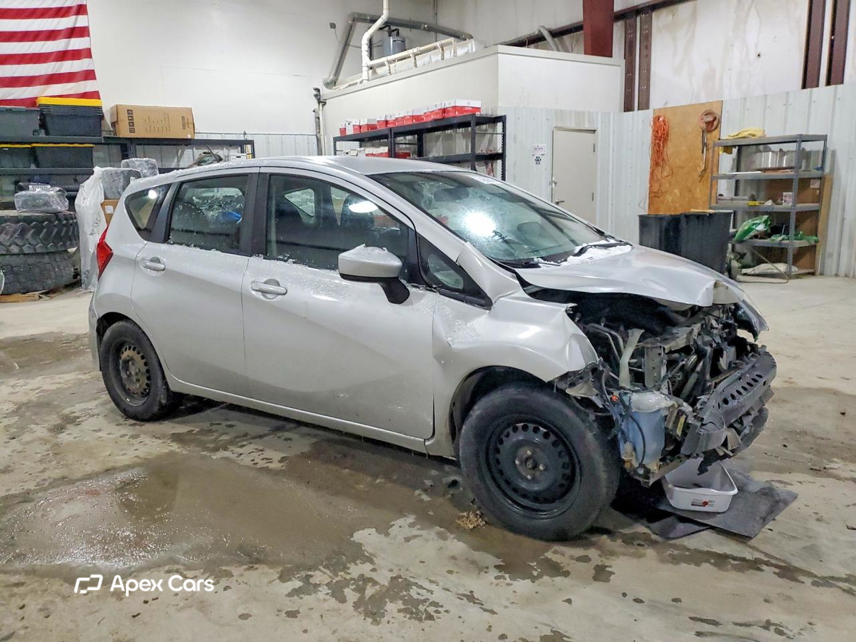 Nissan Versa 2018