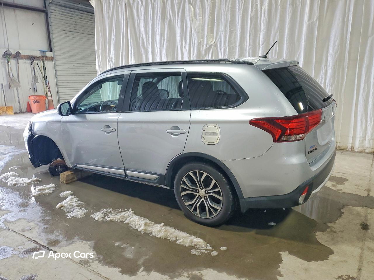 Mitsubishi Outlander 2016