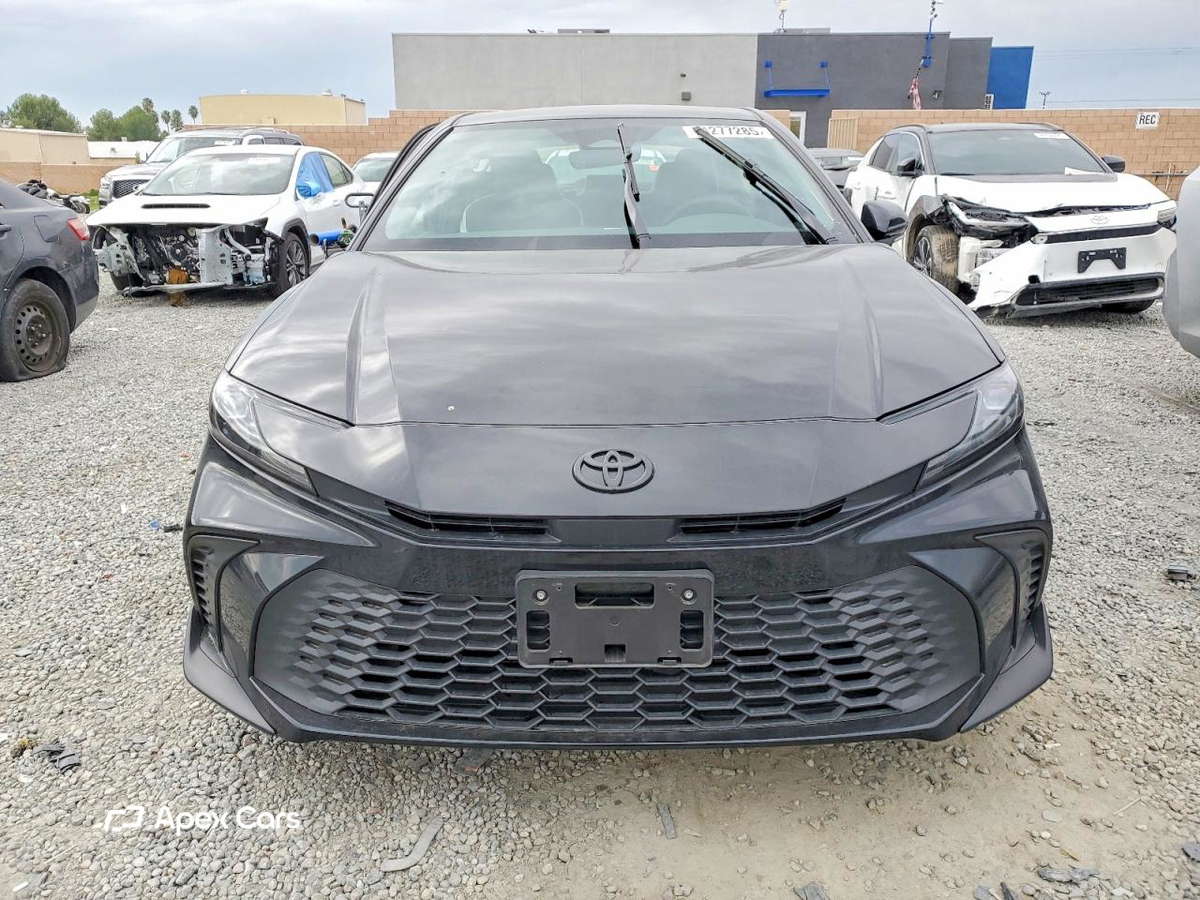 Toyota Camry 2026