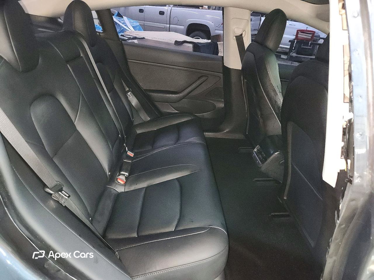 Tesla Model 3 2018