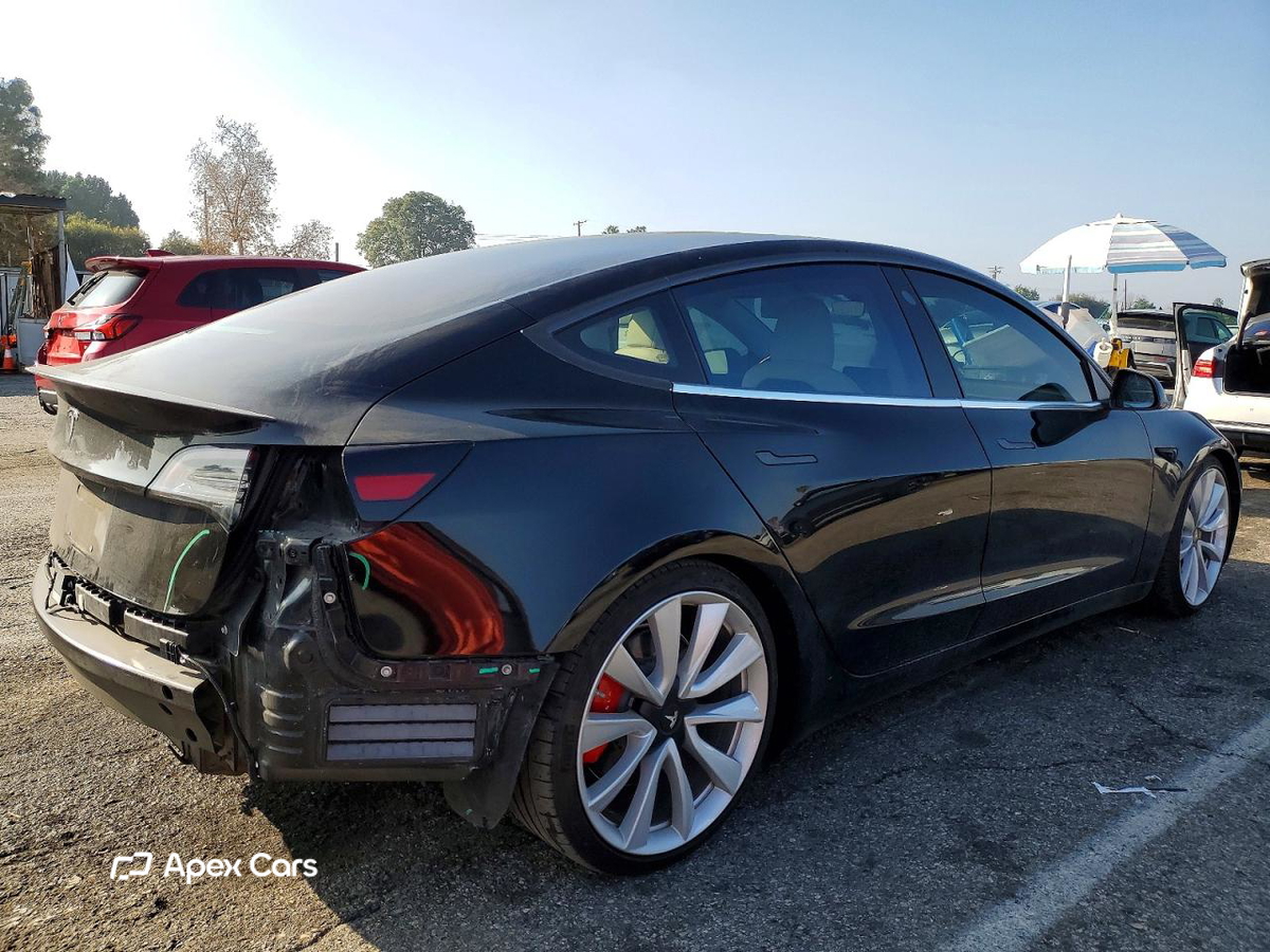 Tesla Model 3 2018