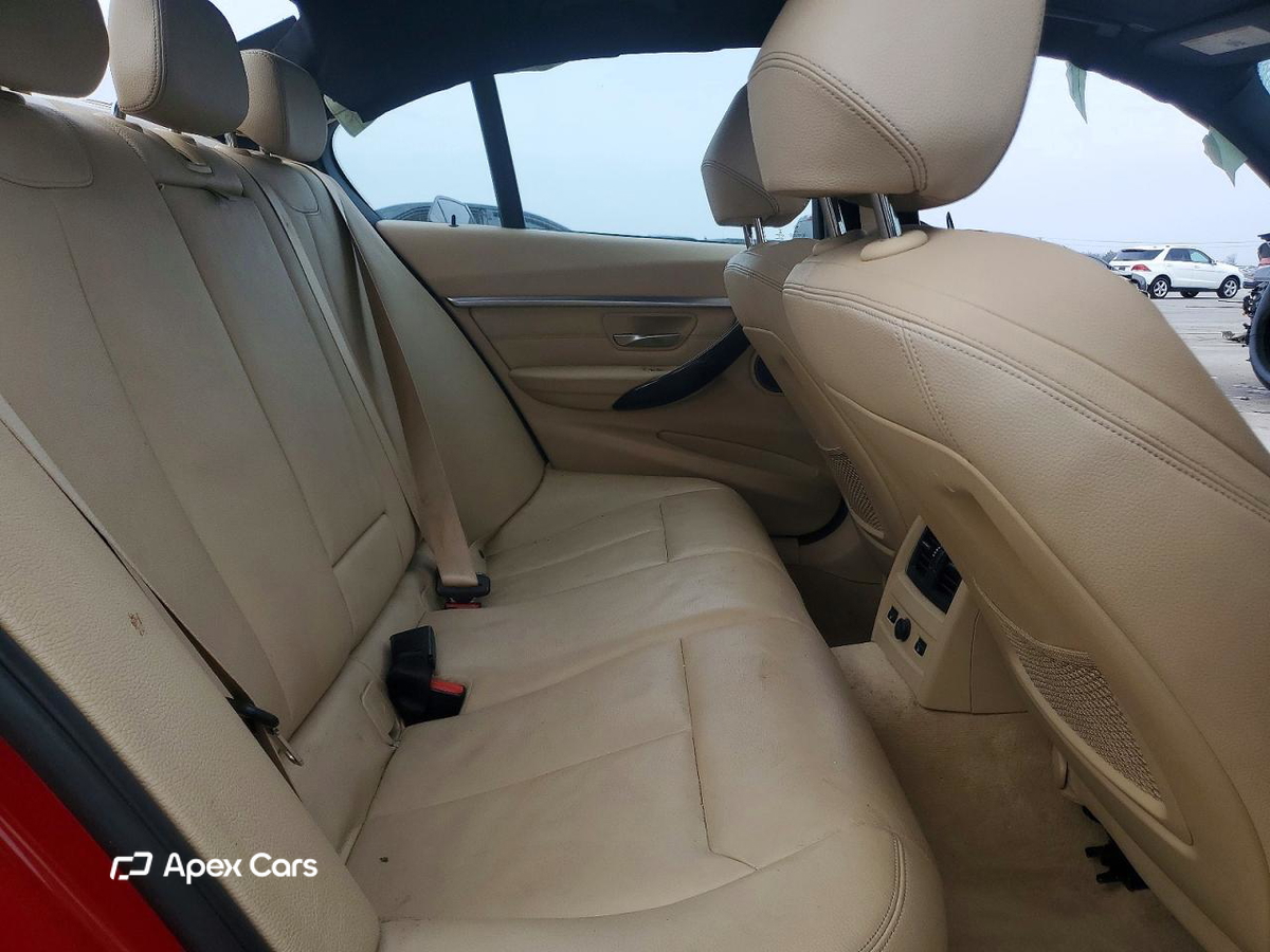 BMW Series 3 2016