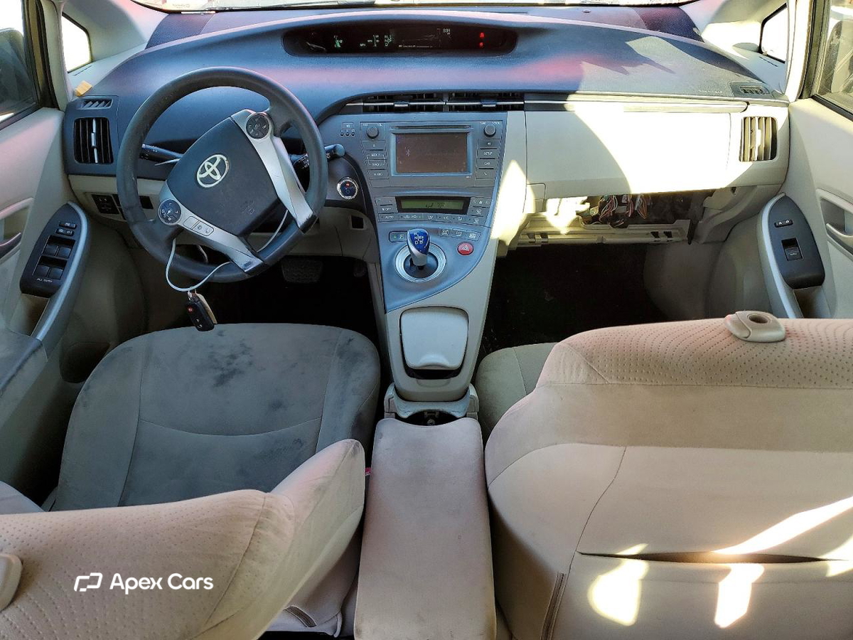 Toyota Prius 2012