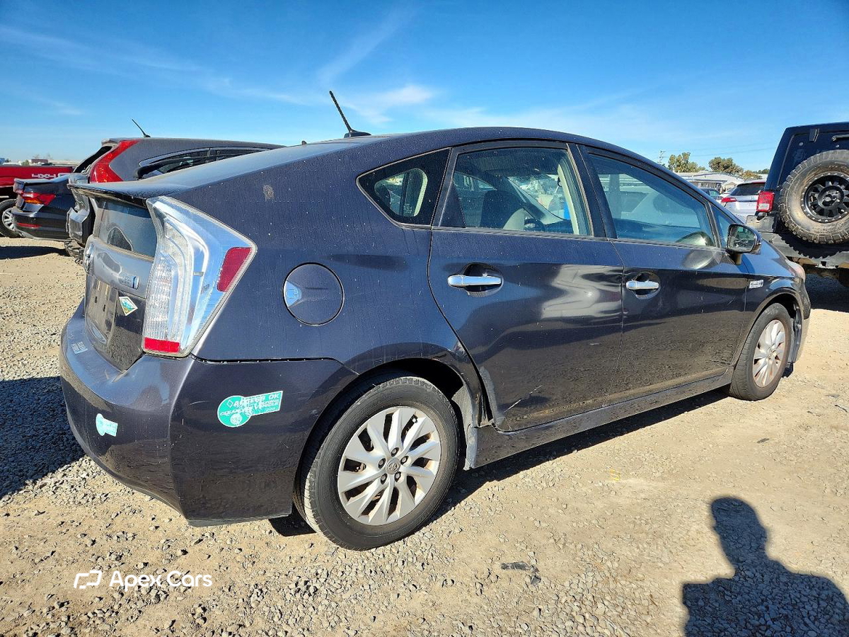 Toyota Prius 2014