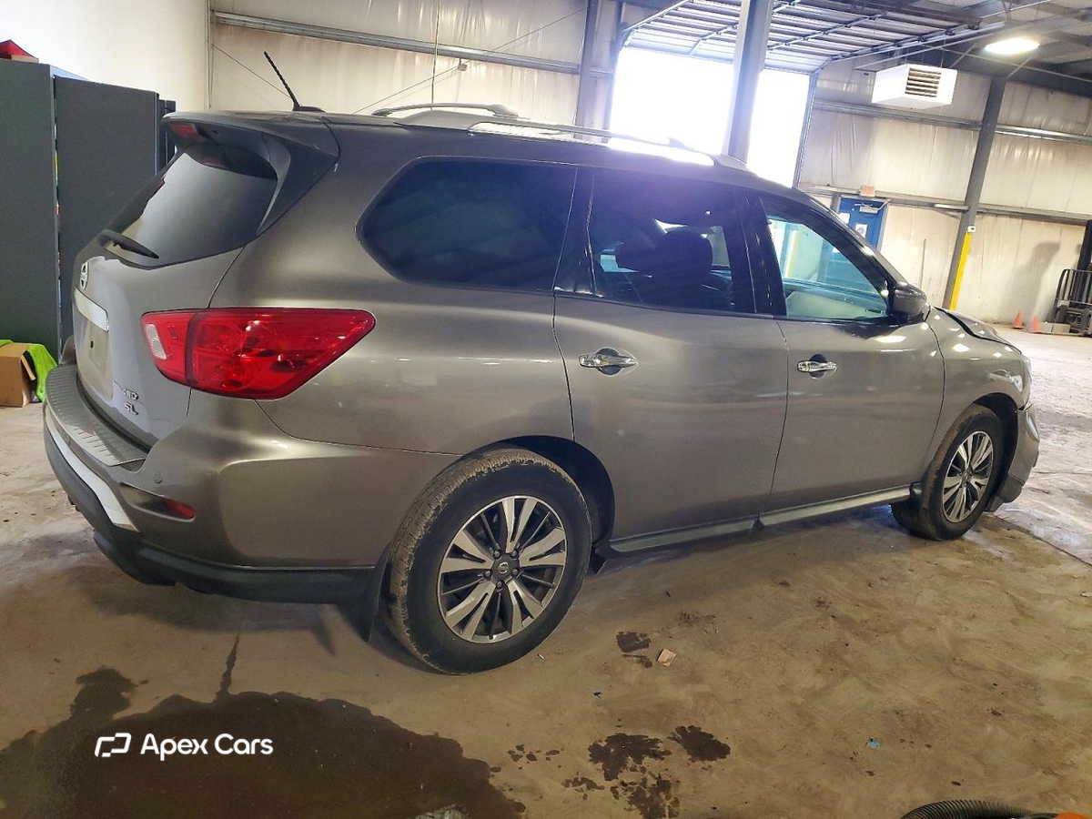 Nissan Pathfinder 2017