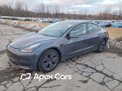 Tesla Model 3 2023 - Image 1 of 12