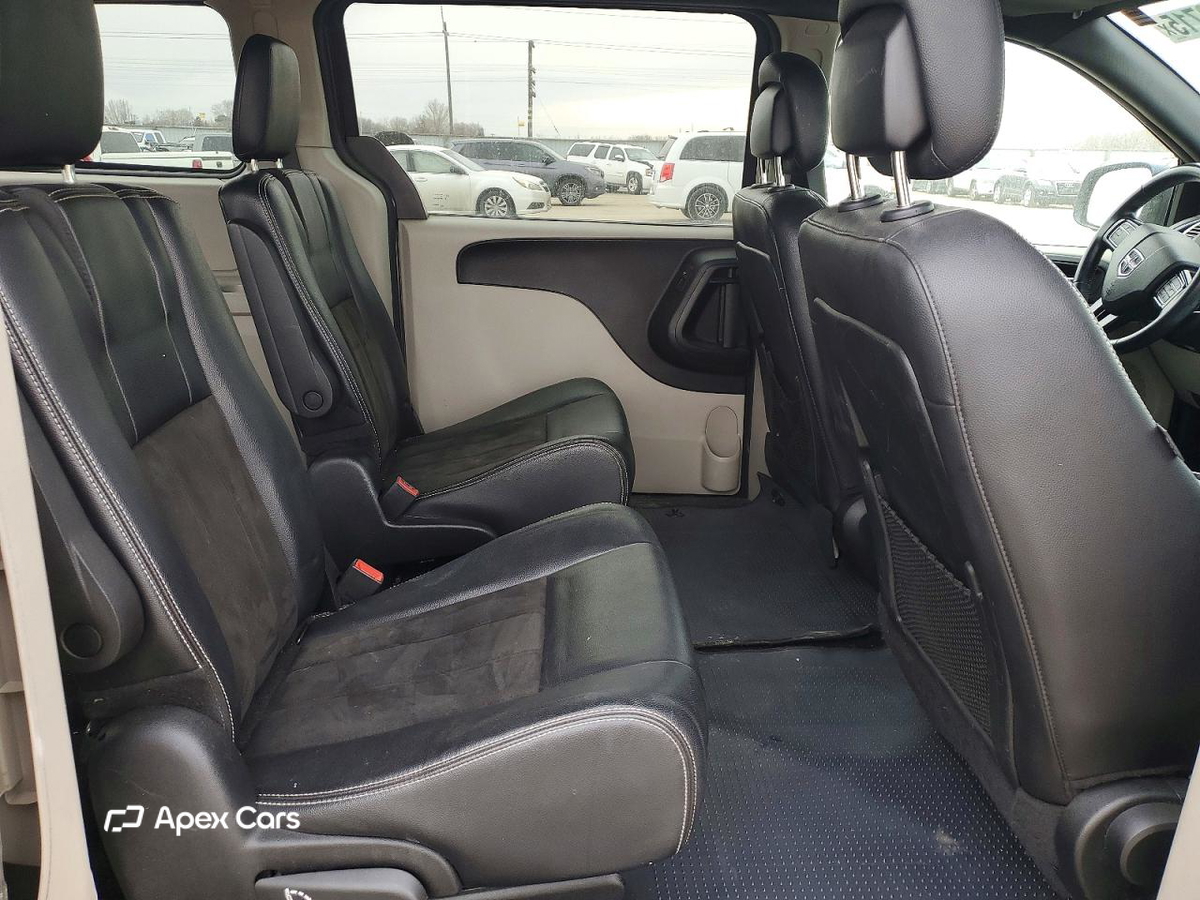 Dodge Caravan 2019