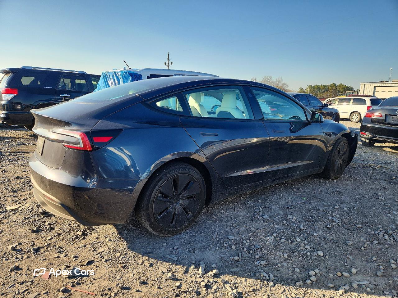 Tesla Model 3 2025