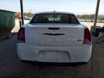 Chrysler 300 2022