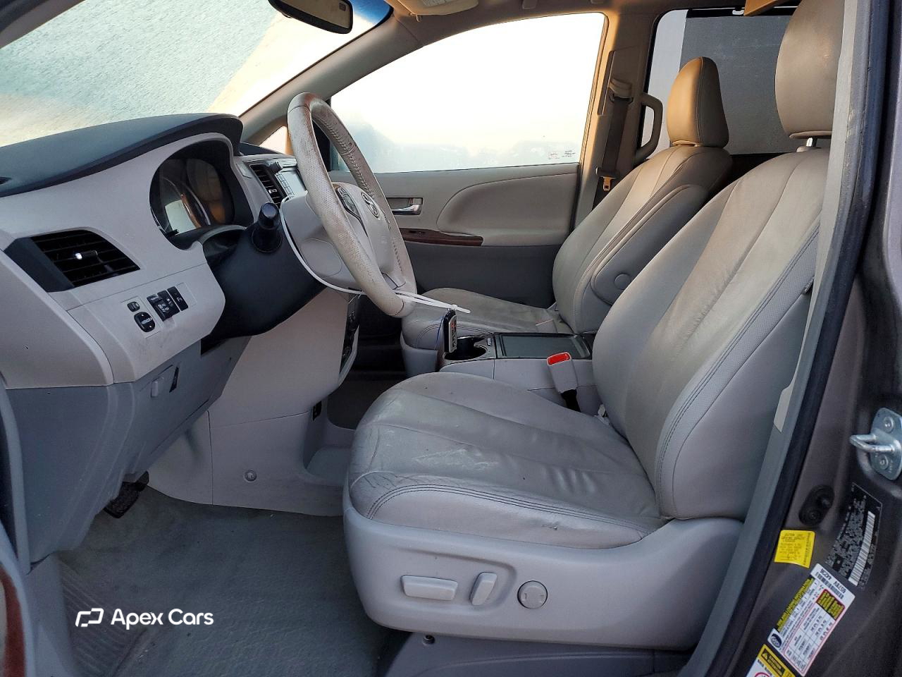 Toyota Sienna 2012