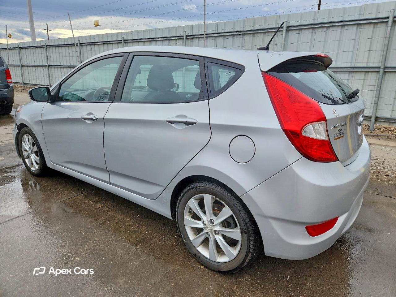 Hyundai Accent 2012