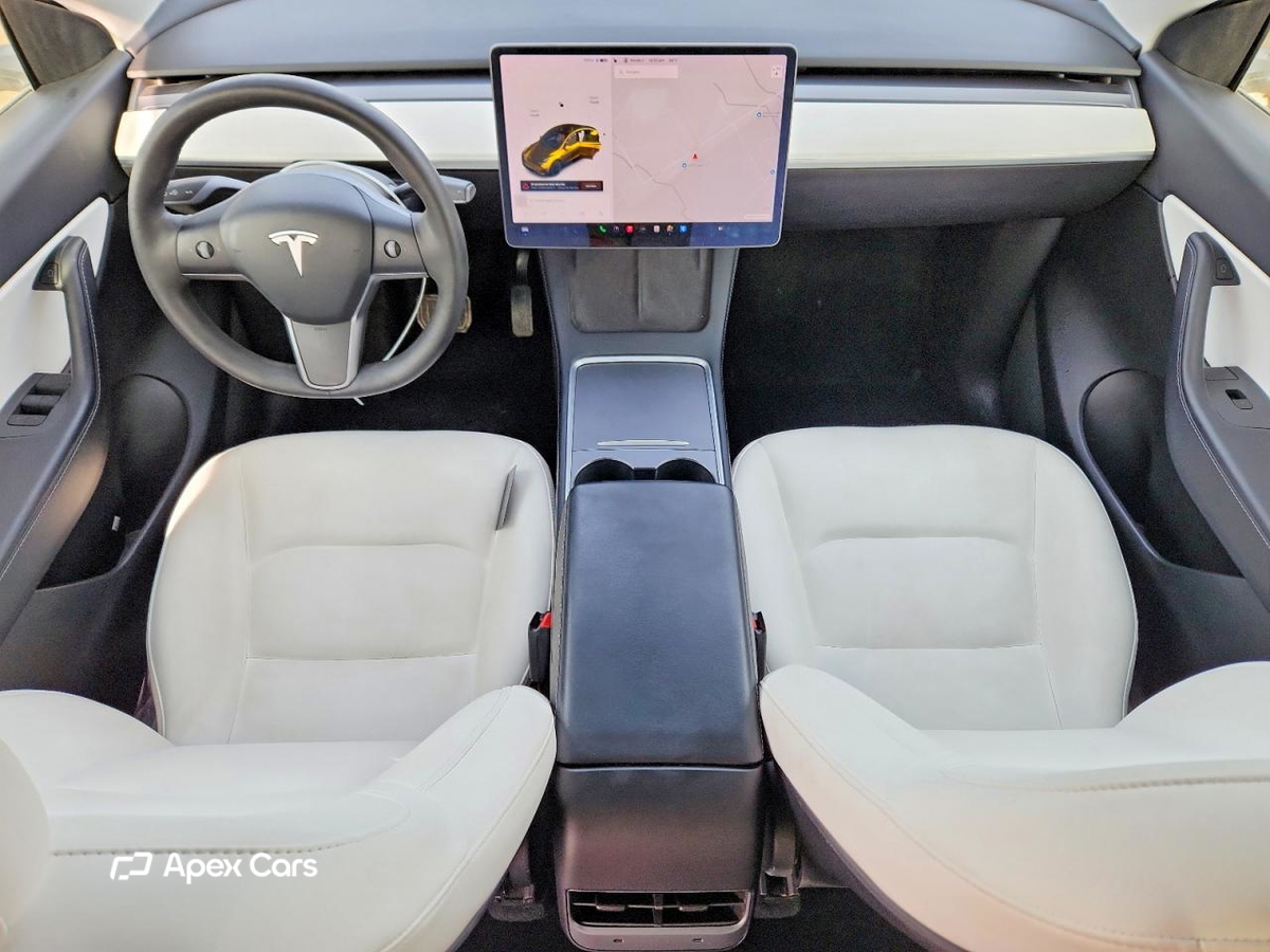 Tesla Model Y 2021