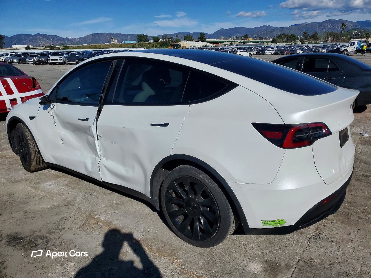 Tesla Model Y 2023