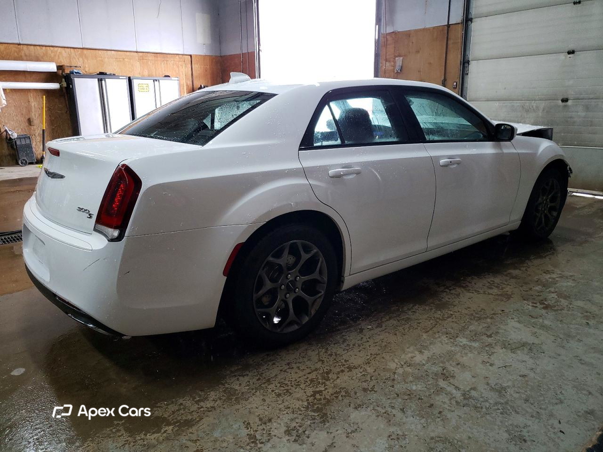 Chrysler 300 2016