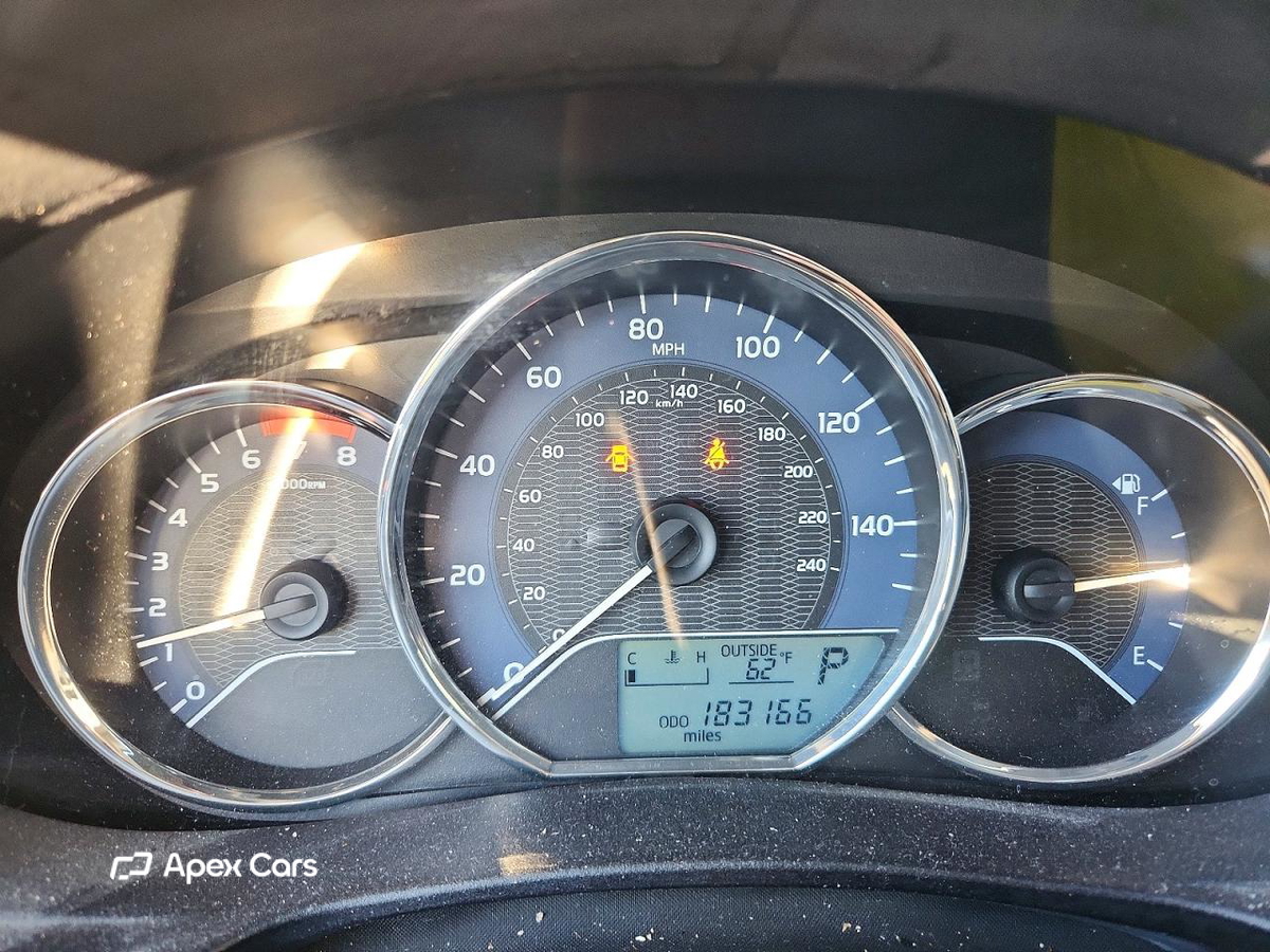Toyota Corolla 2015
