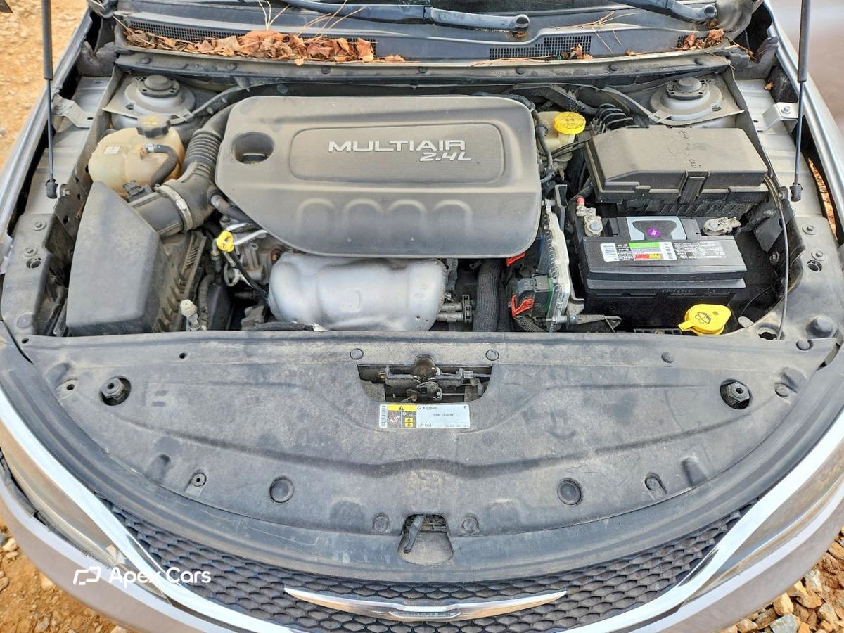 Chrysler 200 2015