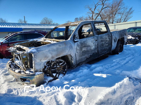 Chevrolet Silverado 2015 - Image 1 of 11