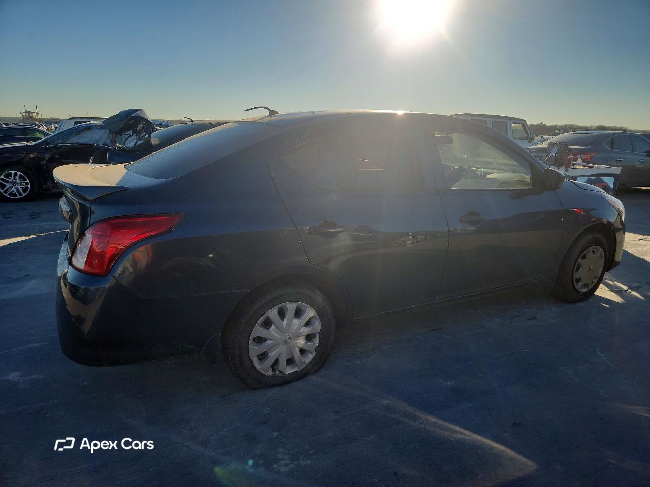 Nissan Versa 2016