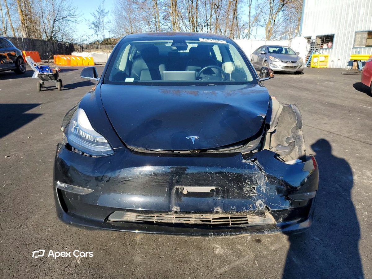 Tesla Model 3 2018