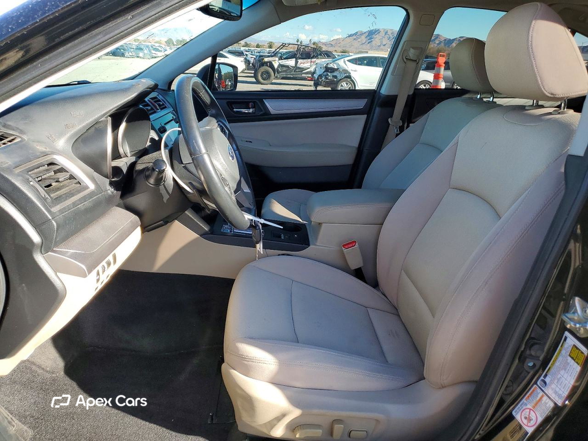 Subaru Legacy 2015