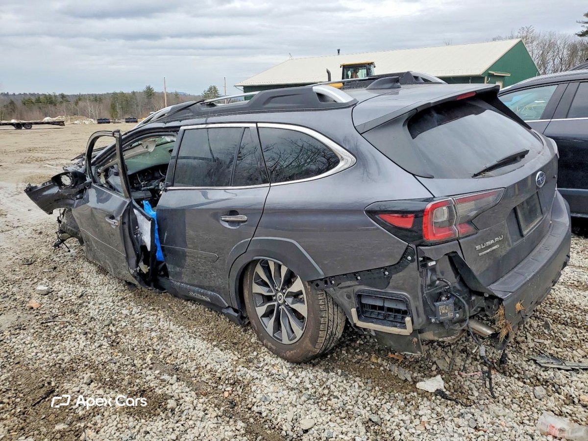 Subaru Outback 2025